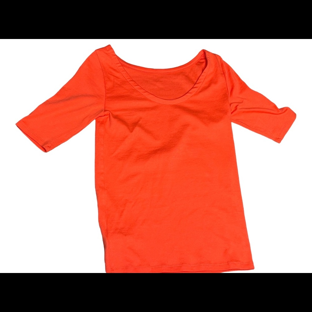 Gap 3/4 length sleeves t-shirt